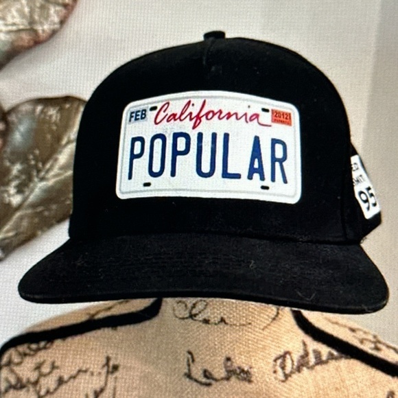 🔥 Popular Demand “California POPULAR” Hat & Tee Set – Size M (Unisex) - Picture 5 of 10